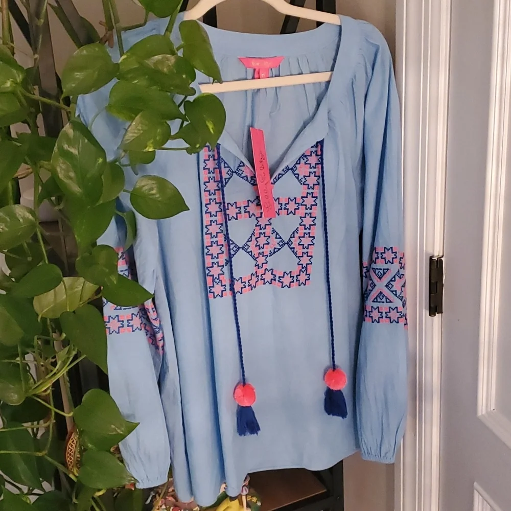 Lilly Pulitzer Cecile Zanzibar Blue Embroidered Long Sleeve Tunic Top Medium NWT - Picture 7 of 8